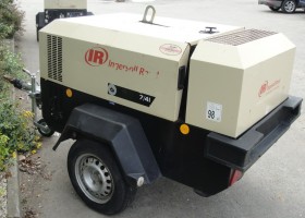 Pojazdný kompresor Ingersoll rand 7/41