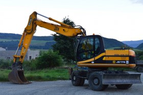 JCB JS 175 - kolesové rýpadlo